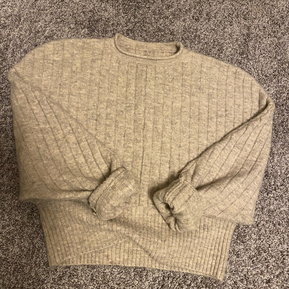 Oversized sweater - Picture 2 of 4